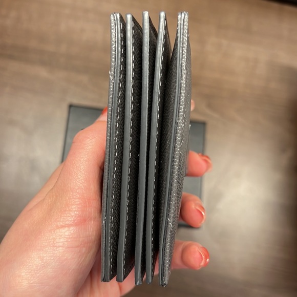 ✨SAINT LAURENT✨ Grey Monogramme Card Holder - Picture 5 of 13